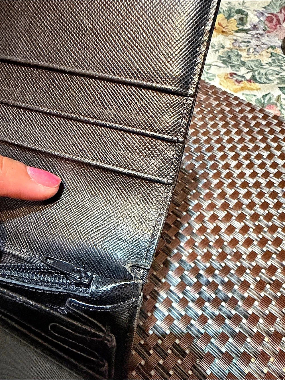 Prada Black Saffiano Leather Wallet - Picture 5 of 6